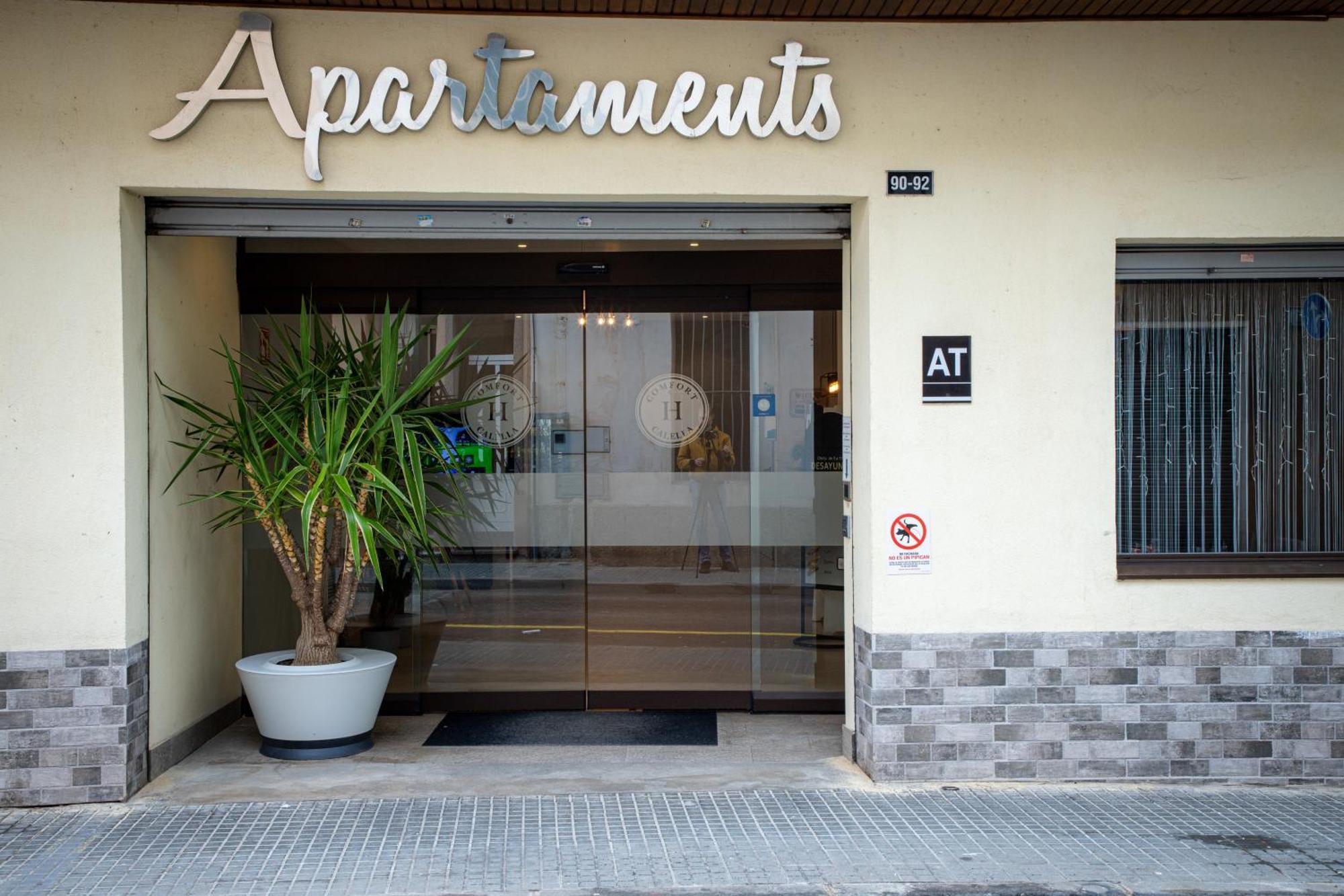 Apartamentos Comfort Calella Exterior foto