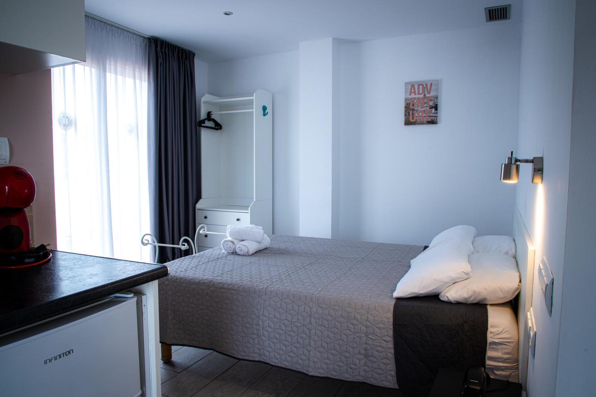 Apartamentos Comfort Calella Exterior foto