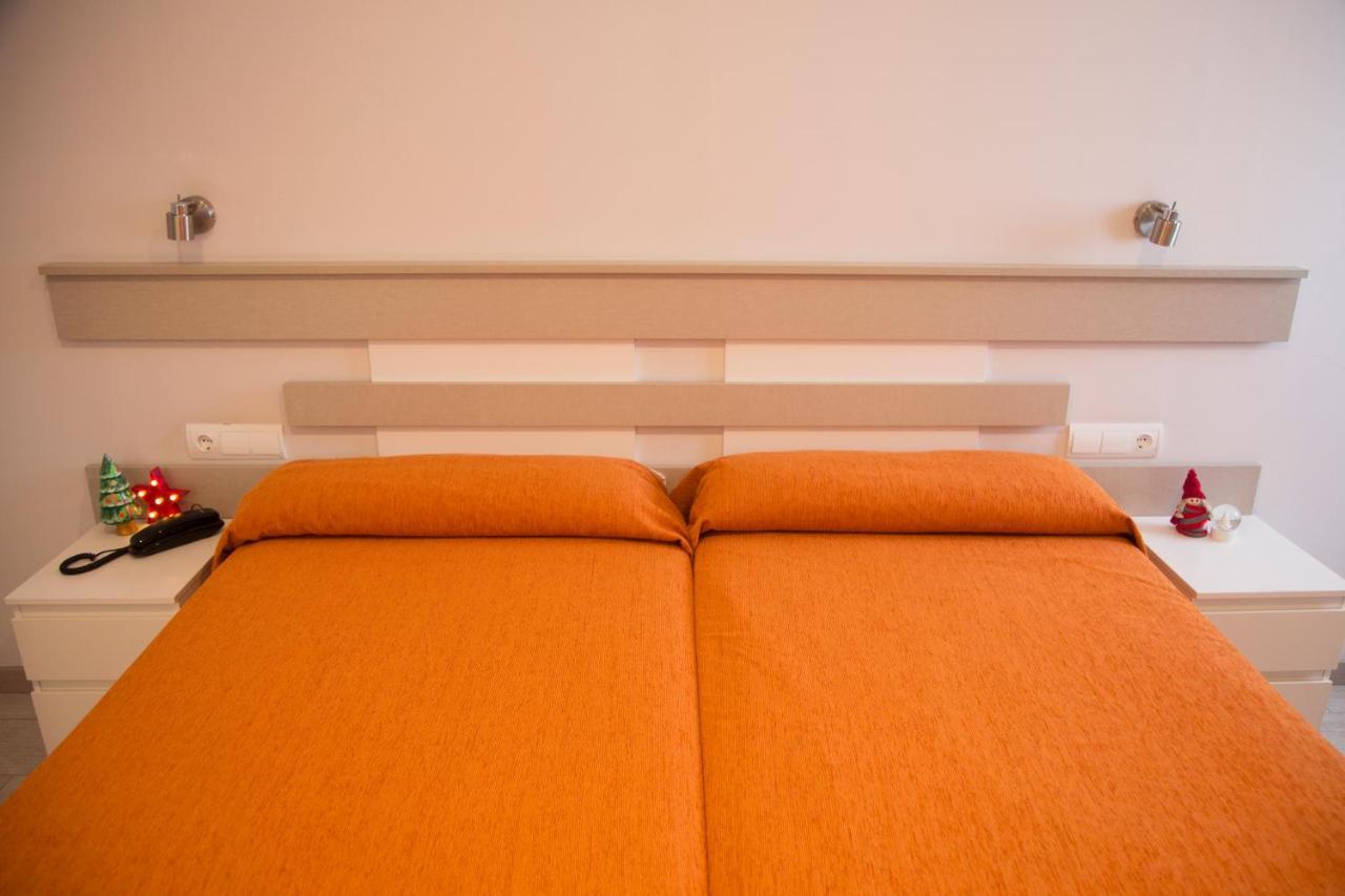 Apartamentos Comfort Calella Exterior foto